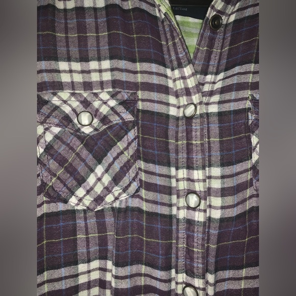 AEO purple plaid button down. - Picture 6 of 7